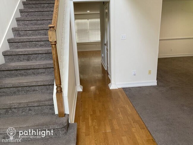 Building Photo - 4 br, 2.5 bath House - 20 Arbor Cove Drive...