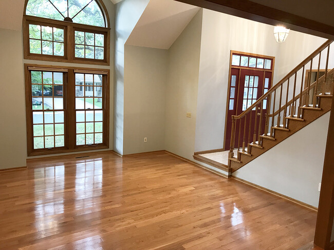 Foto del edificio - 12193 Lily St NW