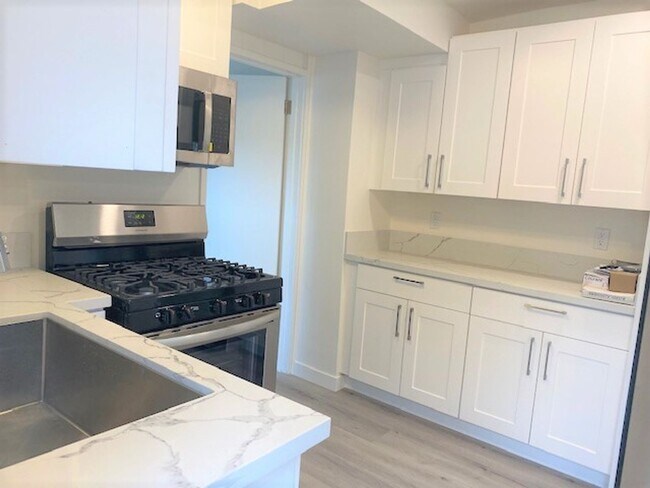 Foto del edificio - 5013-5019 Genevieve Ave - 5021