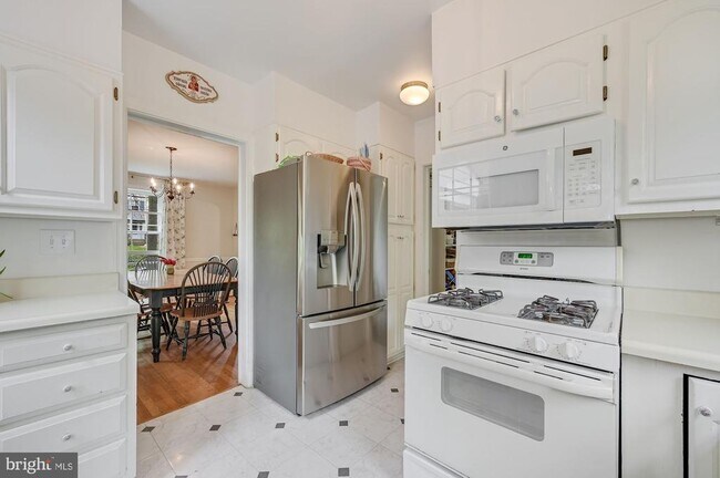 Foto del edificio - 1747 Shepherd St NW