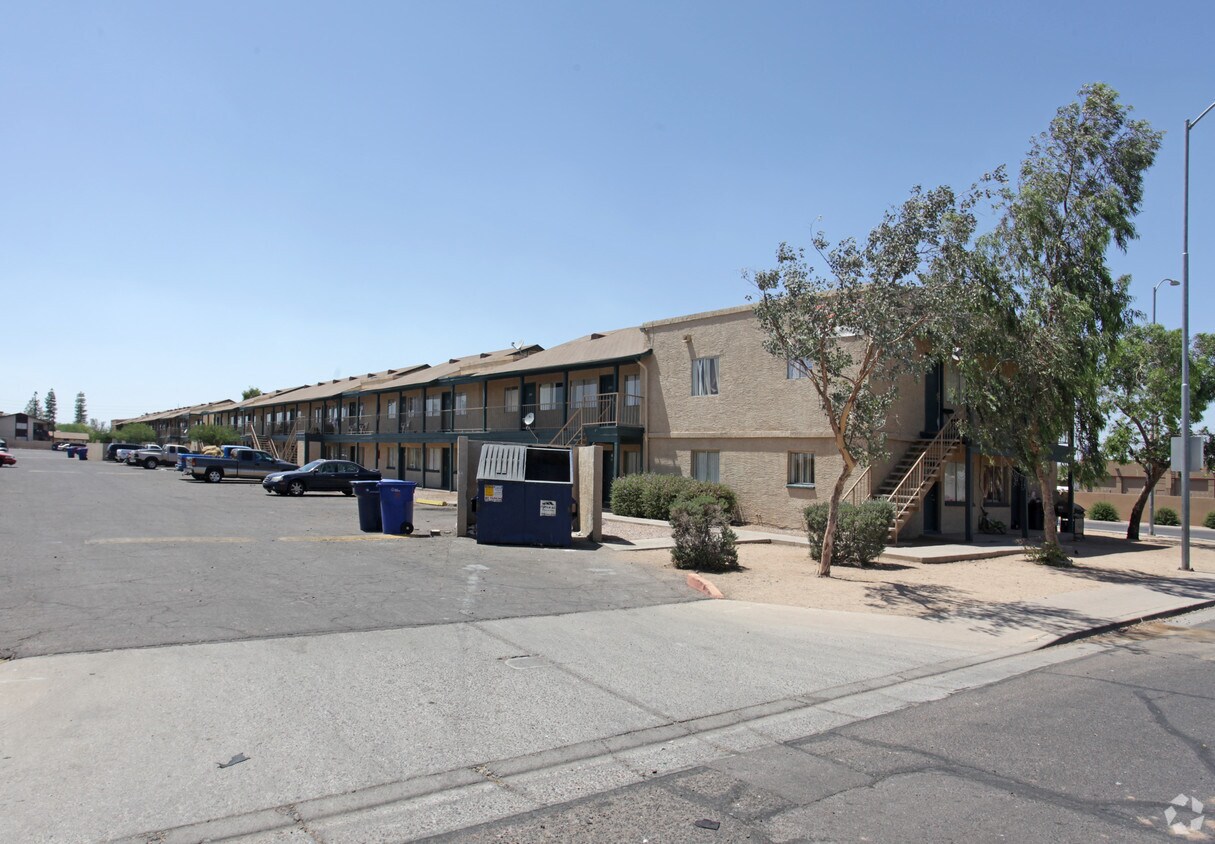 The Davenport Apartments in Mesa, AZ