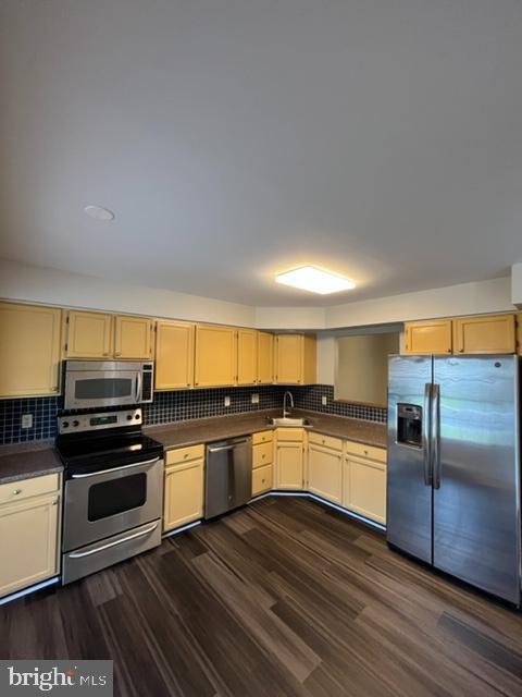 Foto del edificio - 1049 Wingate Ct