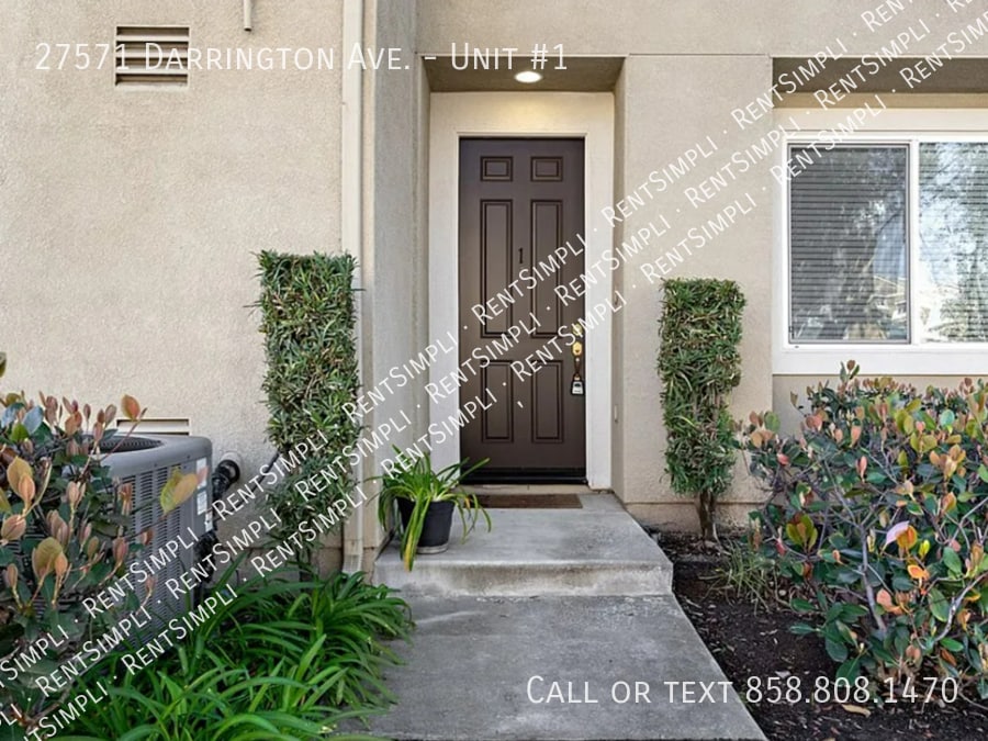 Primary Photo - 27571 Darrington Ave