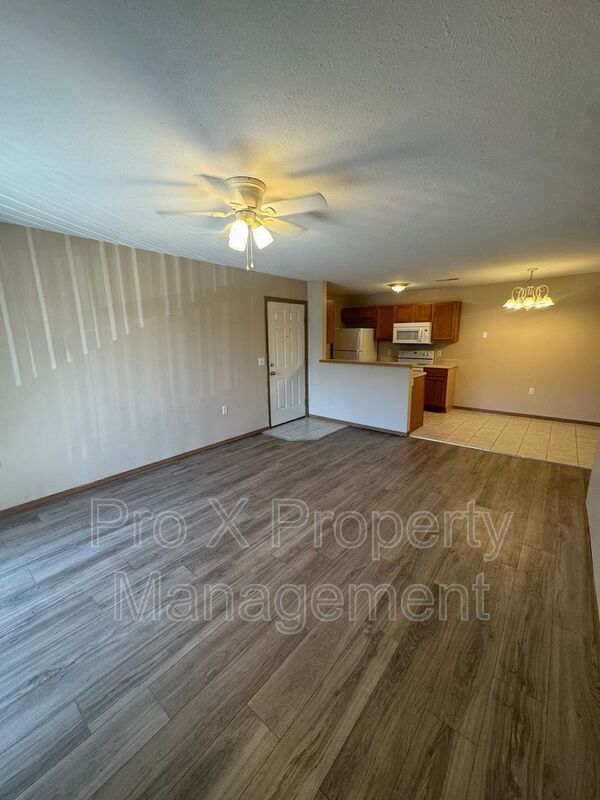 Foto del edificio - 2131 Southfork Dr