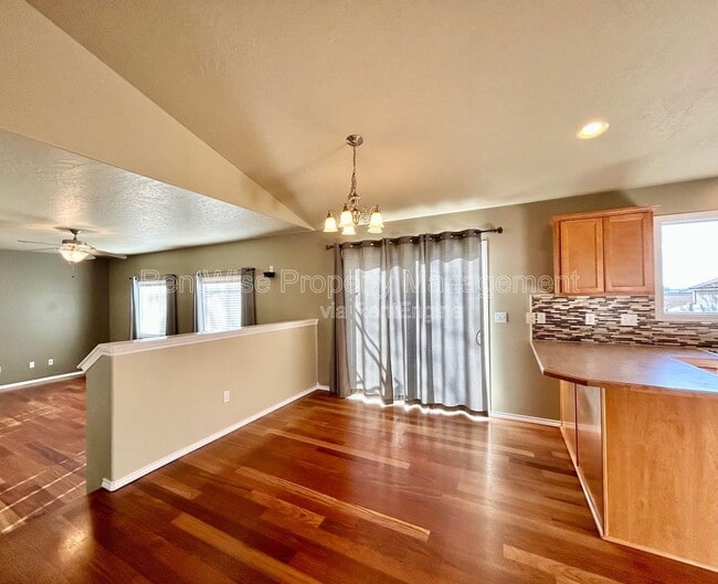 Foto del edificio - 10829 Cloudless St