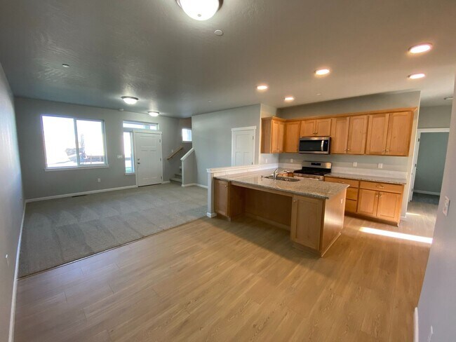 Foto del edificio - 4689ro