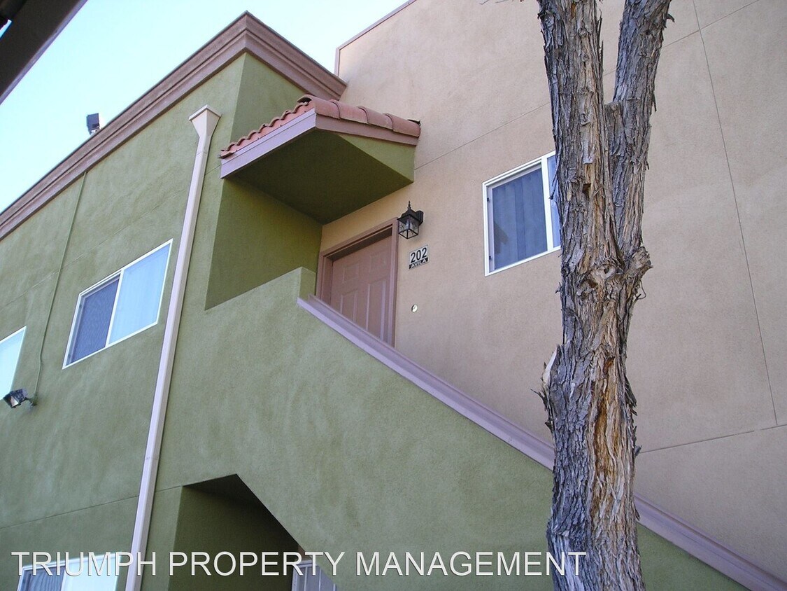 Foto principal - 1842 N Decatur Blvd