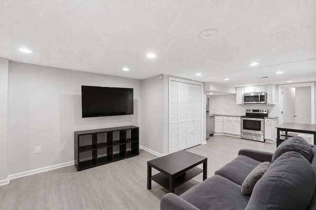 Foto del edificio - 8610 60th Ave