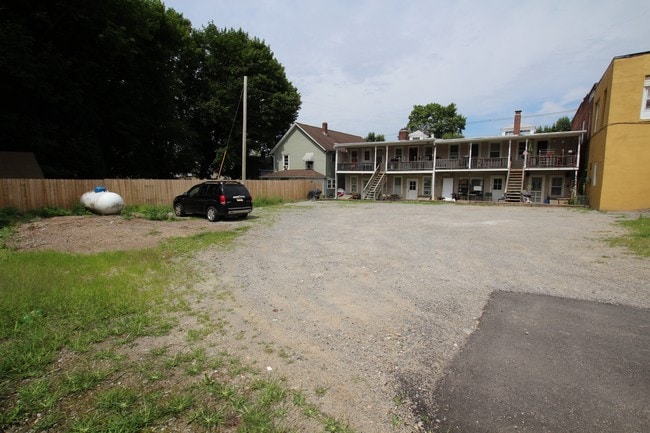 Look at all that Parking - Room to Expand - 124 Main St