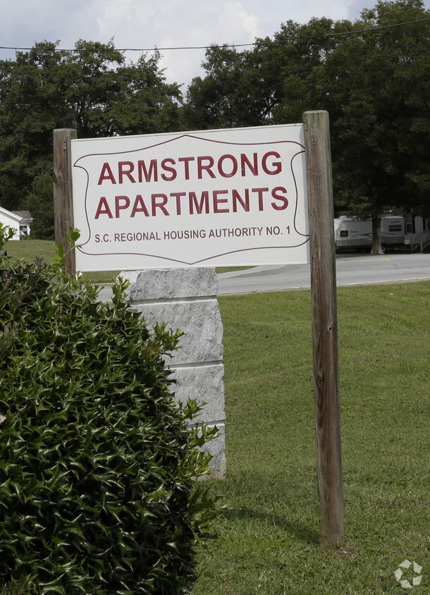 Building Photo - Armstrong Apartments