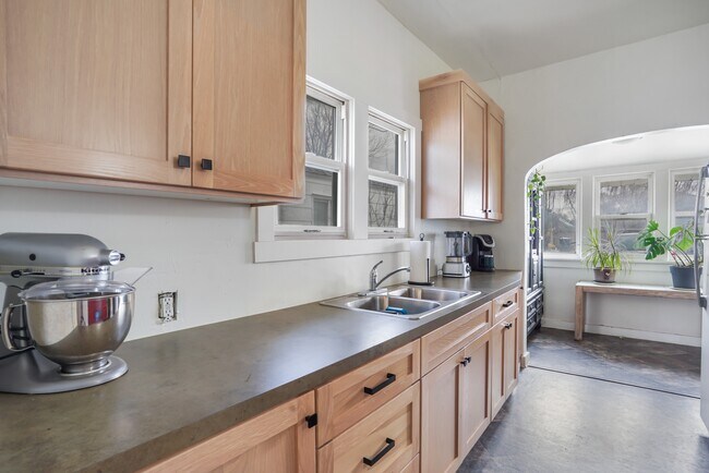 Foto del edificio - 1009 8th St