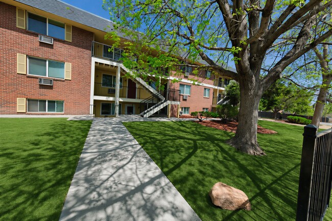 Building Photo - The Powderhorn Apartments