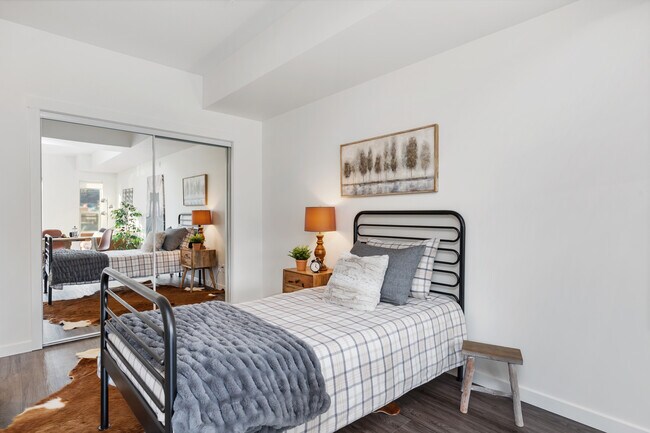 Photo du bâtiment - 821 McGill Rd