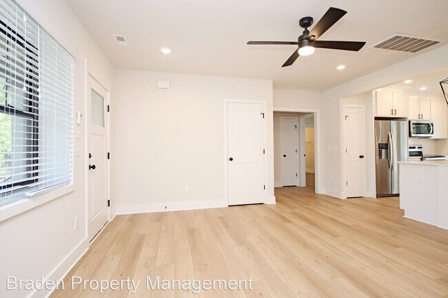 Building Photo - 3 br, 3 bath House - 1918 Lewis Mountain Rd
