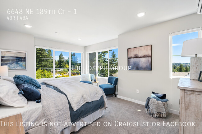 Foto del edificio - Stunning new construction, 4 bed/3.5 bath ...