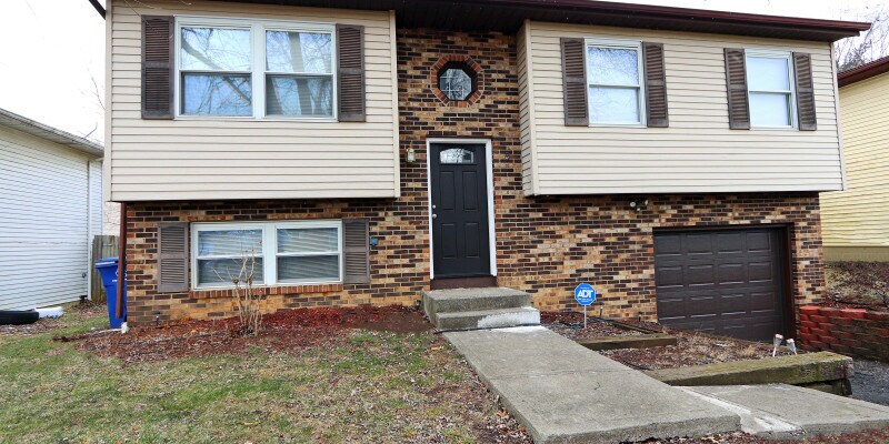Primary Photo - 6808 Centennial Dr