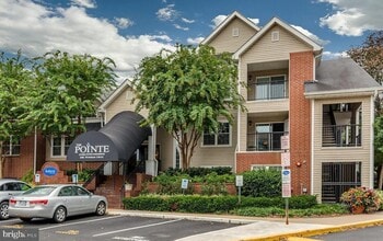 Building Photo - 3305 Wyndham Cir