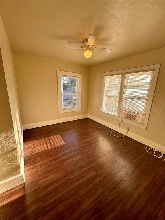 Foto del edificio - 610 1/2 14th St N