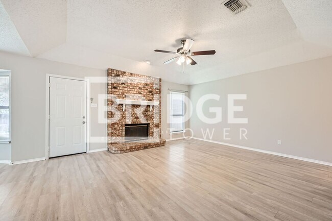 Building Photo - 4710 Audubon Dr