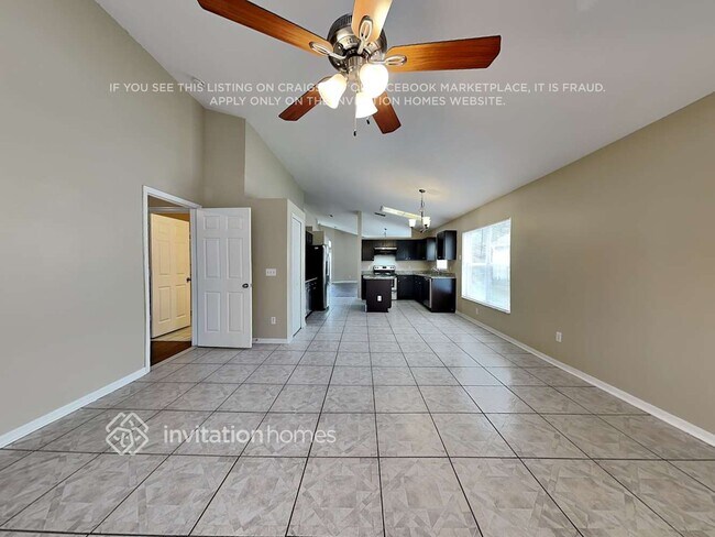 Foto del edificio - 1819 Windsor Oak Dr