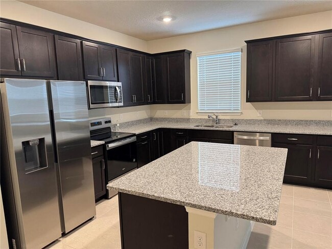 Foto del edificio - 5514 Banyan Bay Rd