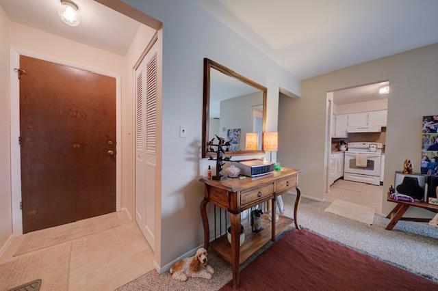 Front Entry - 7615 Woodview St