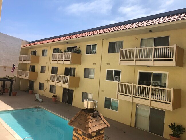 Foto del edificio - 1707 Pacific Coast Hwy