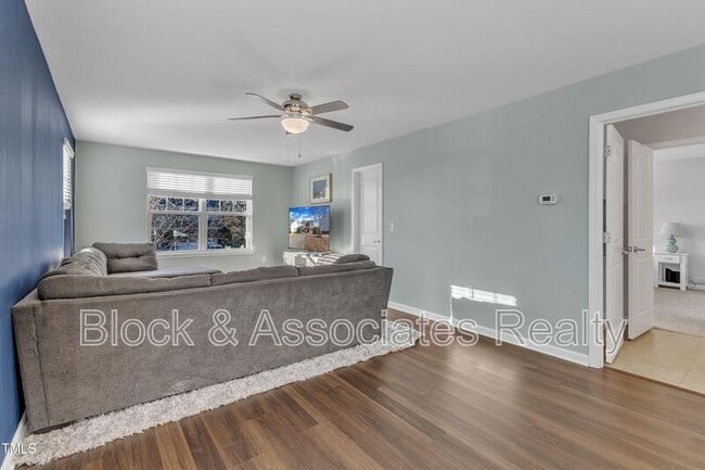 Building Photo - 664 Long Melford Dr