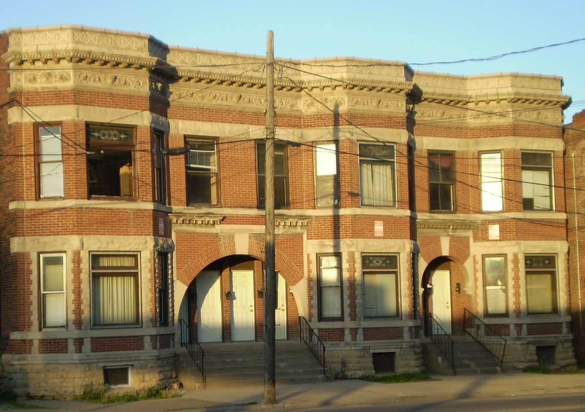Primary Photo - 2134 Central Ave