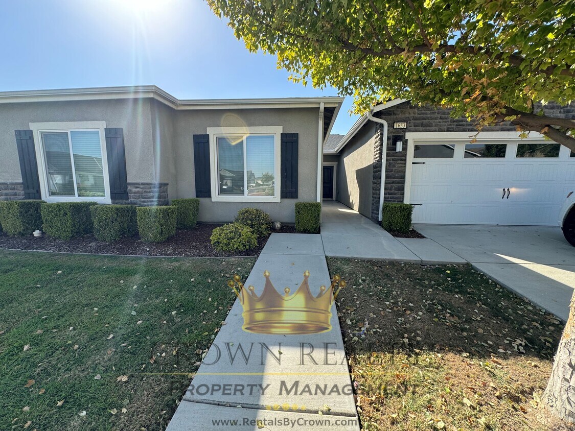 Foto principal - 1653 Brightside St