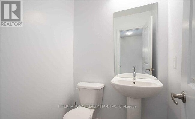 Building Photo - 128 Werry Ave