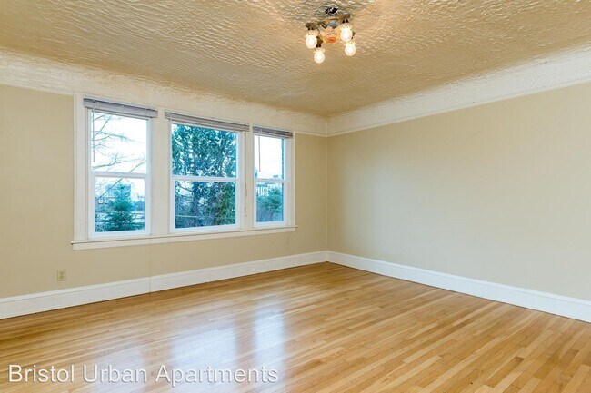 Foto del edificio - 1424 SW Montgomery St