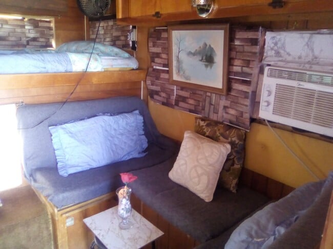 Building Photo - 2910 Cerritos Ct