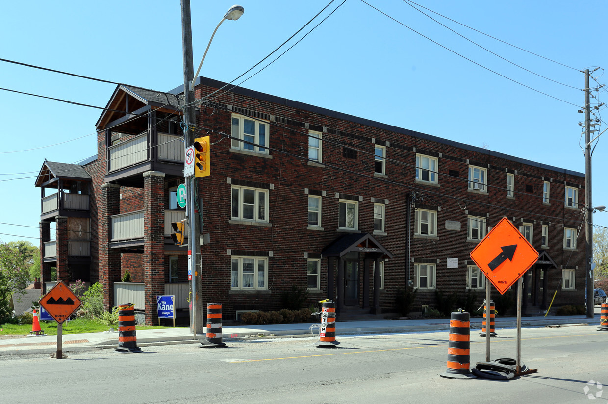 Primary Photo - Boutique Apartments