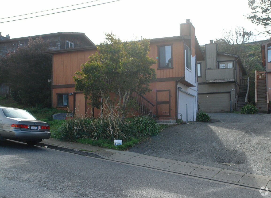 484488 Lewis Ln, Pacifica, CA 94044 Apartments in Pacifica, CA