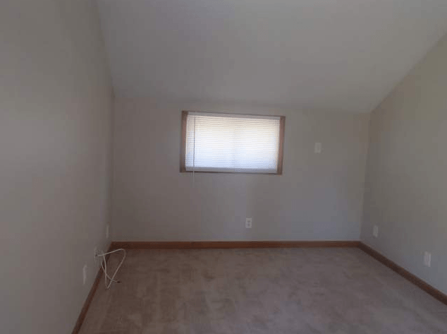 Building Photo - NOW AVAILABLE! - 120 Hedgewood Pl, Utica, ...