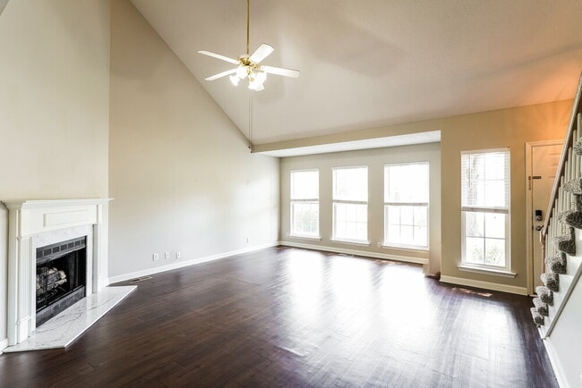Building Photo - 103 Rockton Ct