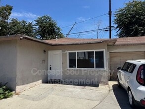 Building Photo - 9332 Elm Vista Dr