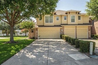 Building Photo - 5315 Crimson Oaks Dr