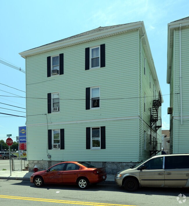 Foto del edificio - 191-193 Coggeshall St
