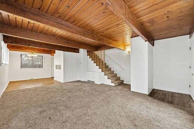 Foto del edificio - 1300 Northfield Ave NE