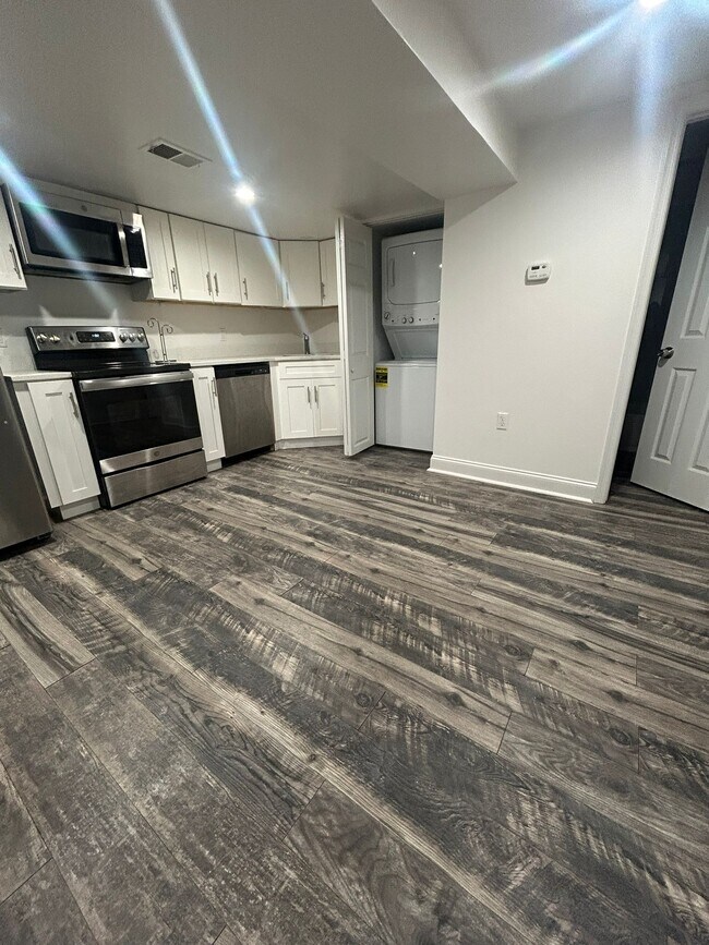 Building Photo - 1847 Druid Hill Ave