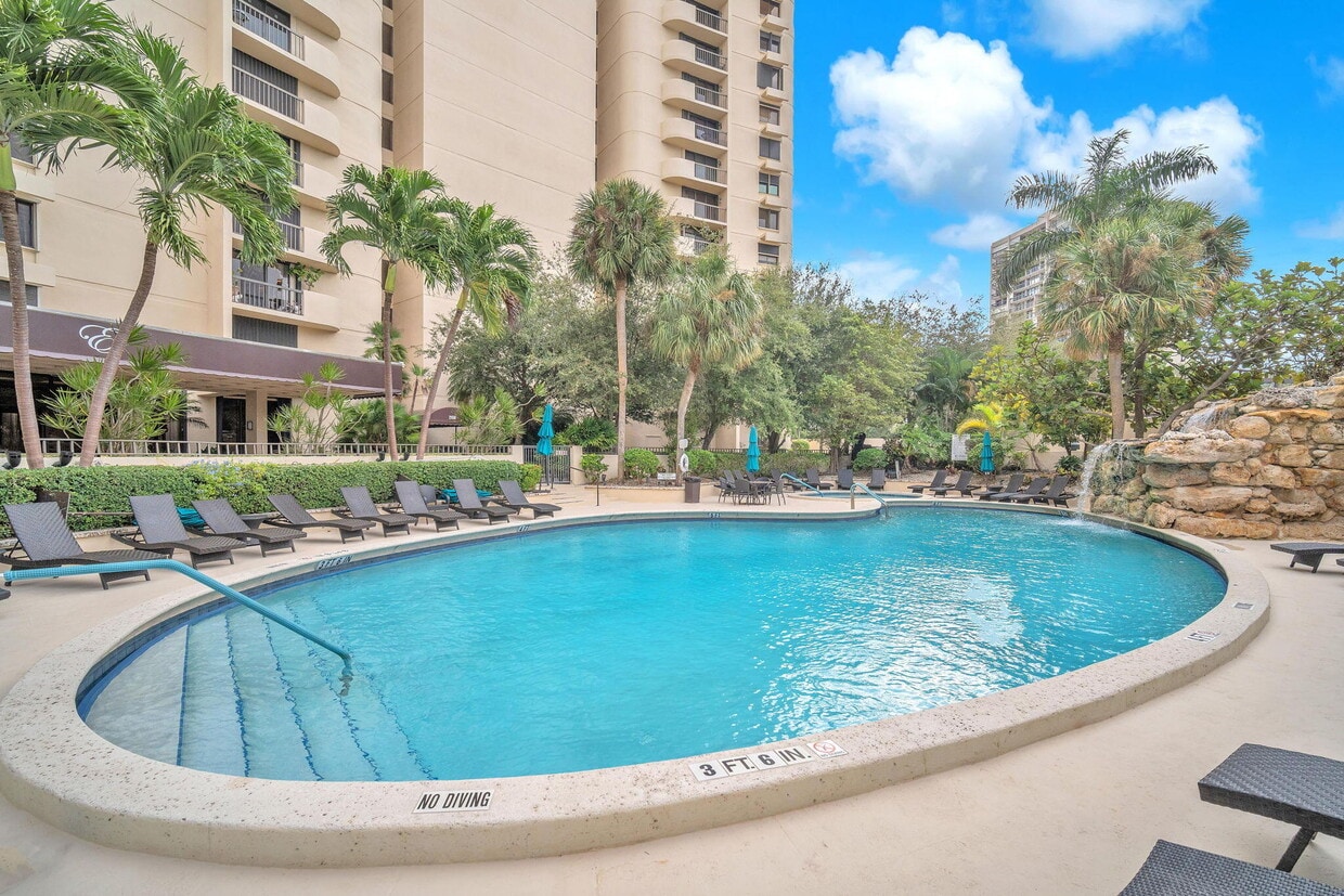 Foto principal - 2480 Presidential Way