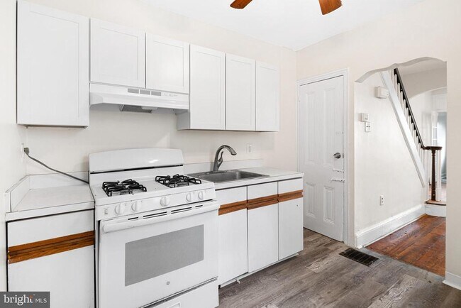 Foto del edificio - 802 N Bucknell St