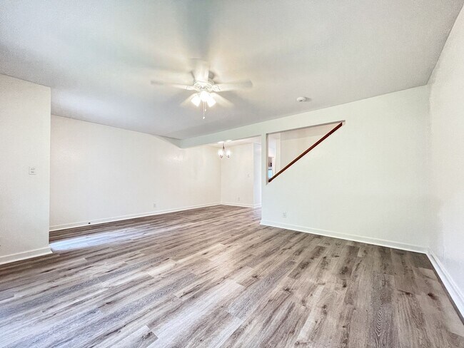 Foto del edificio - Pet Friendly Kaneohe Townhouse with A/C