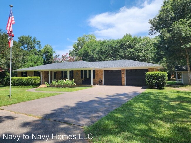 Building Photo - 3 br, 2 bath House - 4840 Minnetonka St