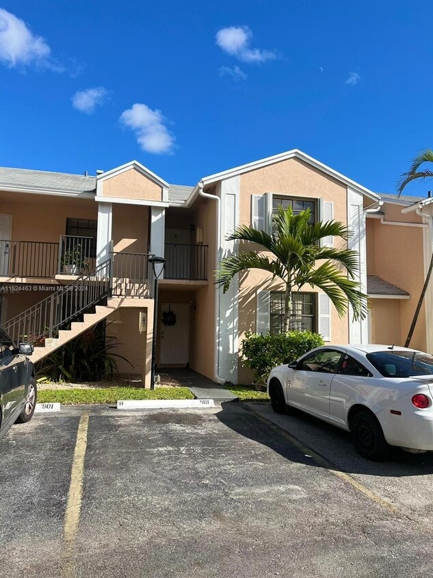 901 Adams Terrace Unit 901E, Homestead, FL 33034 Condo for Rent in Homestead, FL