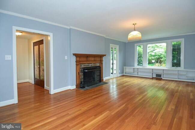 Foto del edificio - 4710 Quebec St NW