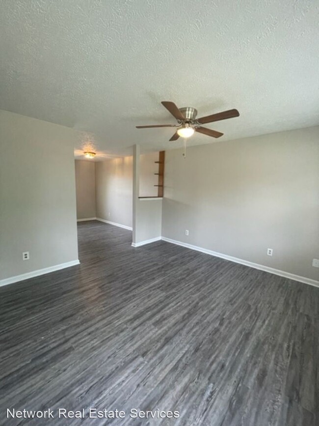 Foto del edificio - 3 br, 2 bath House - 6106 Julie Kays Way