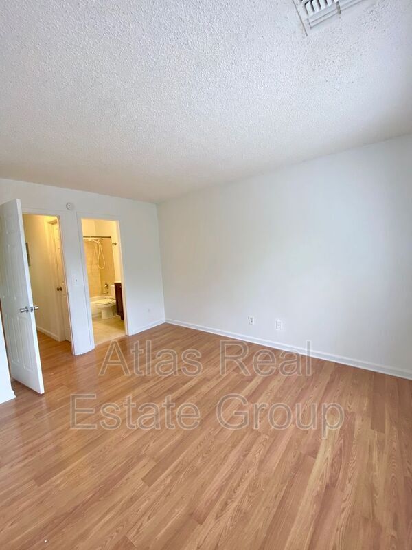 Building Photo - 851 S Uravan Ct